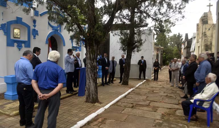 PLRA critica que el gobierno se maneja con «sobres»