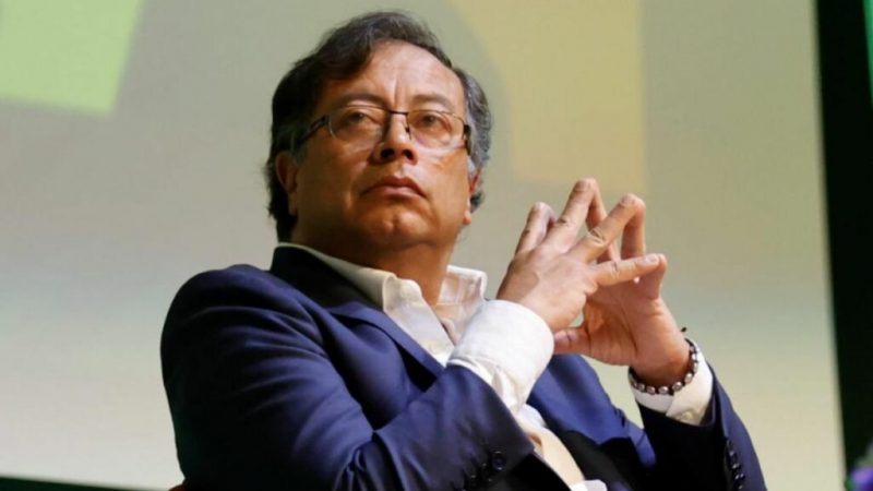 Renuncia el embajador colombiano en Paraguay tras polémicas declaraciones de Gustavo Petro