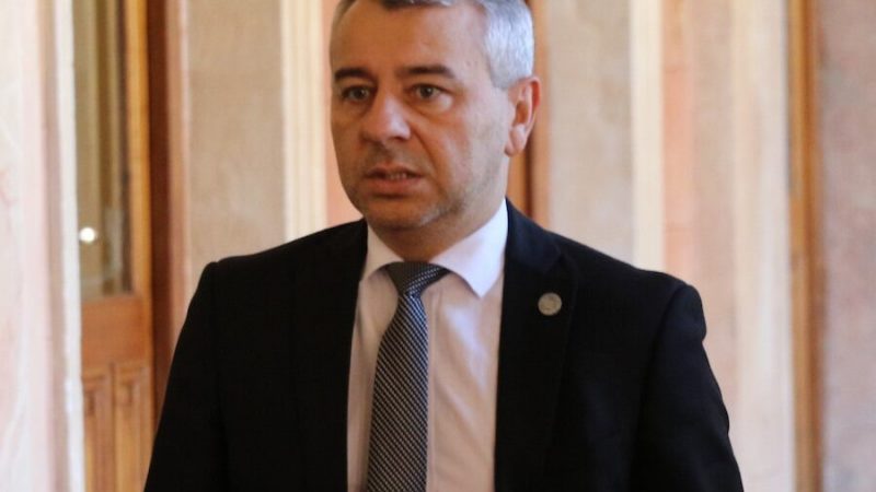 Centurión promete limpiar planilleros sin echar a nadie: ¿reforma o maquillaje electoral?