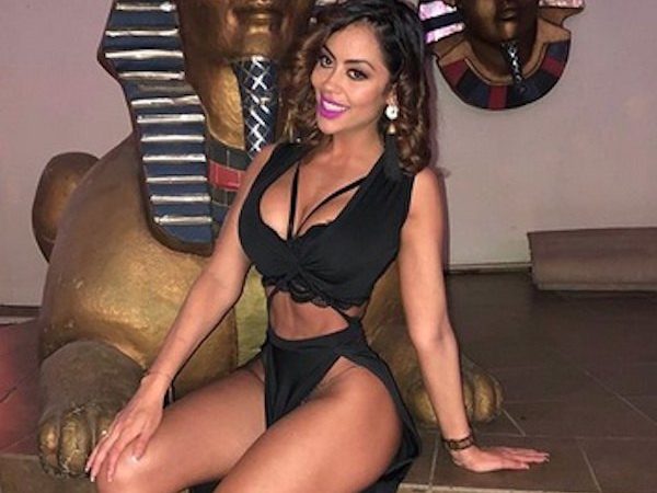 Jennifer Ruiz Díaz pide que cuiden a sus gatitos negros