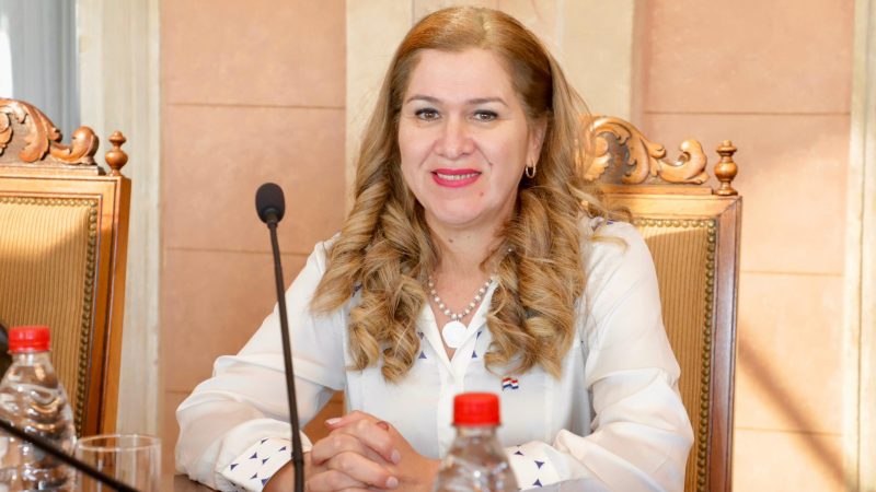 Ministra habla de “inversión histórica en Salud” y ratifica la estrategia del Gobierno