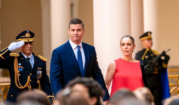 Primera dama deberá justificar regalo en efectivo ante Seprelad, según contadora