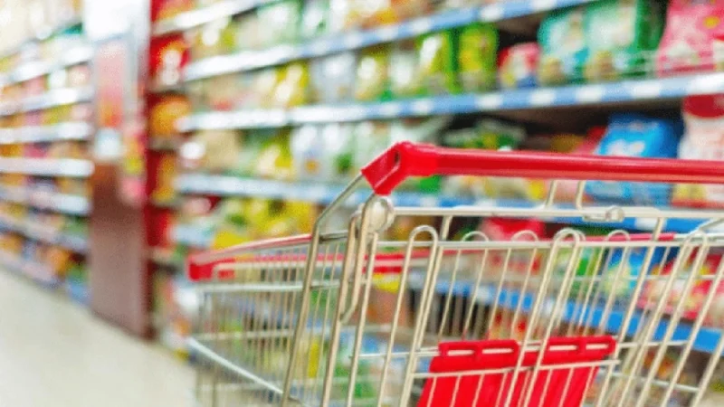 Alimentos aumentan casi 10% y presionan el gasto familiar