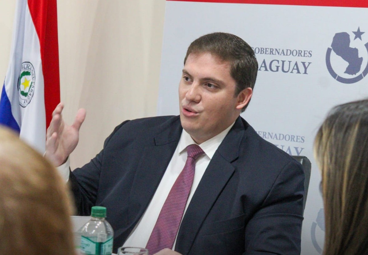 Ayala se perfila en Asunción y dispara contra Núñez: “La ciudadanía ya no se traga el cuento”