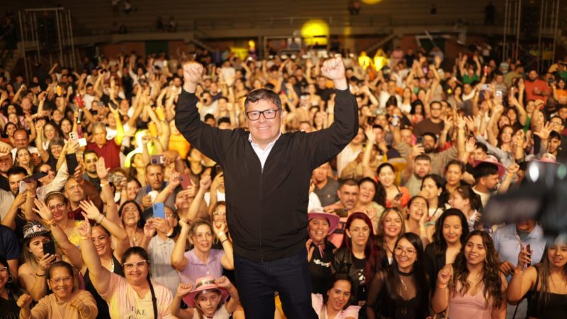 Mujica apuesta a un turismo más robusto en CDE y confirma su intención de seguir en carrera