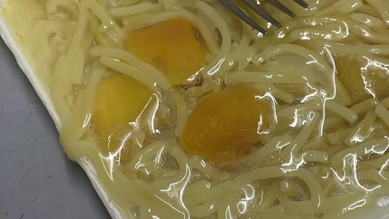 Dr. Morínigo rompe el silencio: “En el hospital más importante del país damos cocido negro a enfermos que necesitan proteínas”