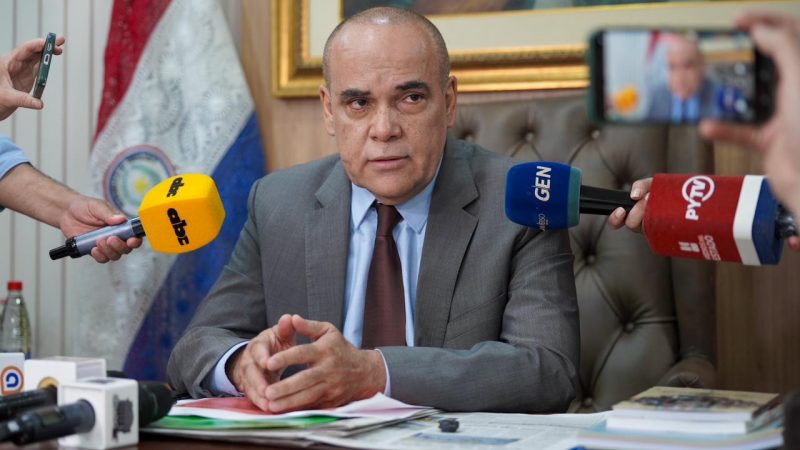 ¿Bachi abre el paraguas en Asunción? Derrota en CDE enciende alarmas en la ANR