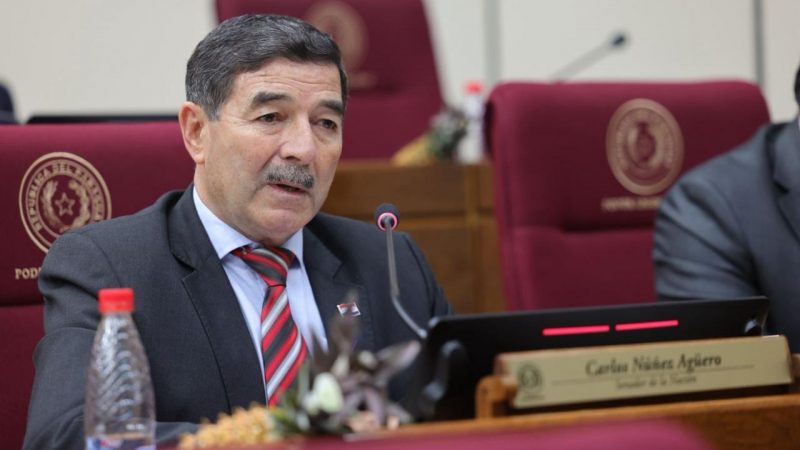 Honor Colorado busca retener a Núñez en medio de la tormenta por coimas