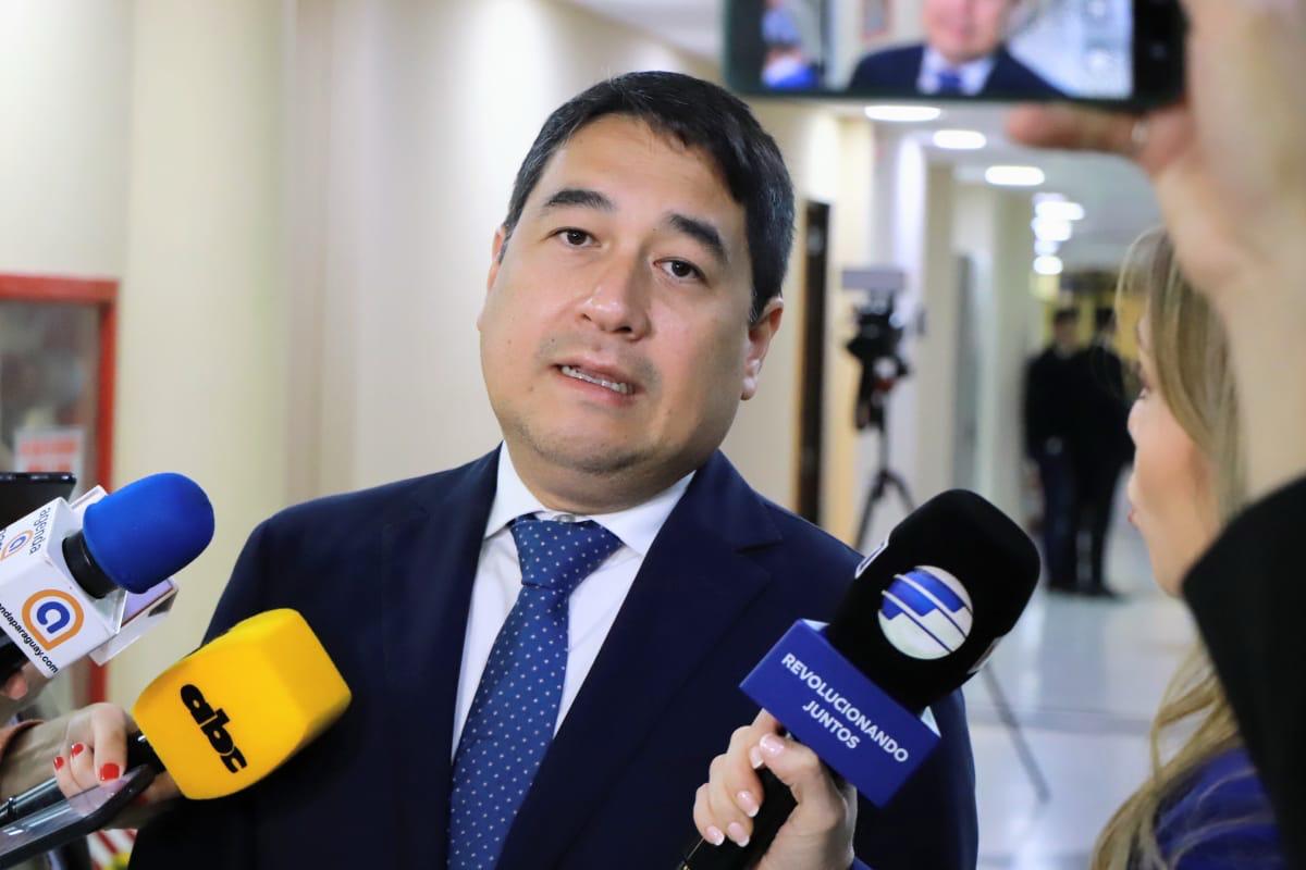 Nakayama exige cárcel para el presidente del Indert por “corrupto y entreguista”