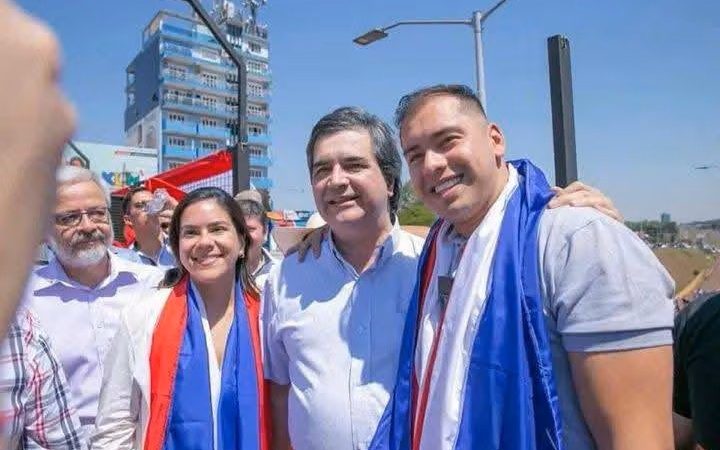 Prieto sacude la interna opositora: pide “pisar tierra” y respalda a Johanna en Asunción