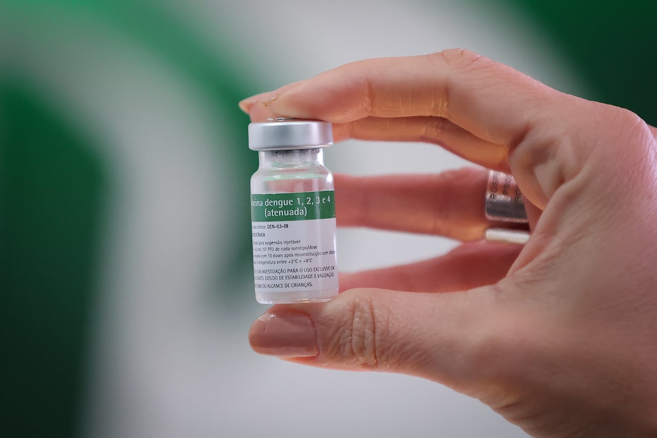 Primera vacuna de dosis única contra el dengue logra aprobación en Brasil