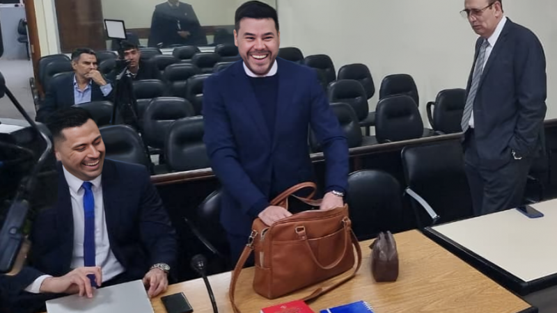 Abogado asegura que no existe prueba alguna contra el senador Erico Galeano