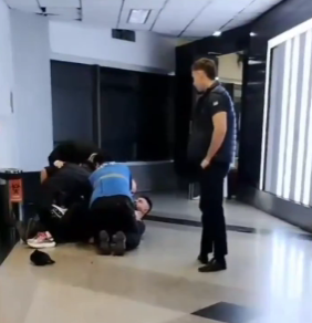 Caos en Silvio Pettirossi: hijo de exbanquero atacó a tripulación y pasajeros, vuelo cancelado