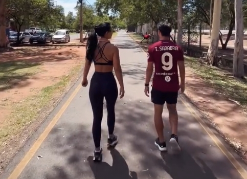 Gloria Vera, bien custodiada en Ñu Guazú