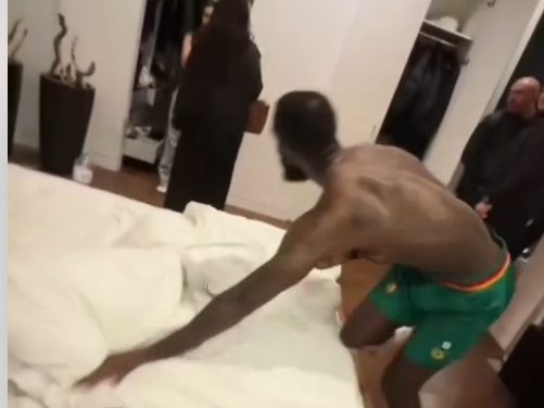 ¡Escándalo! Futbolista fue descubierto por su novia con la amante