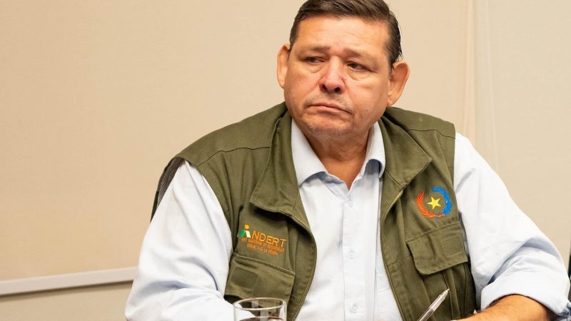 Cartistas frenan interpelación a titular del Indert y esquivan debate en el Senado