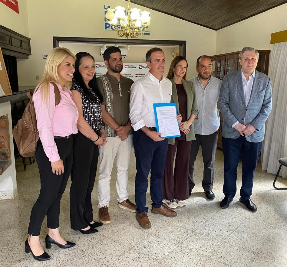 Soledad, Johanna y Arlene medirán fuerzas en febrero para definir candidatura única en Asunción