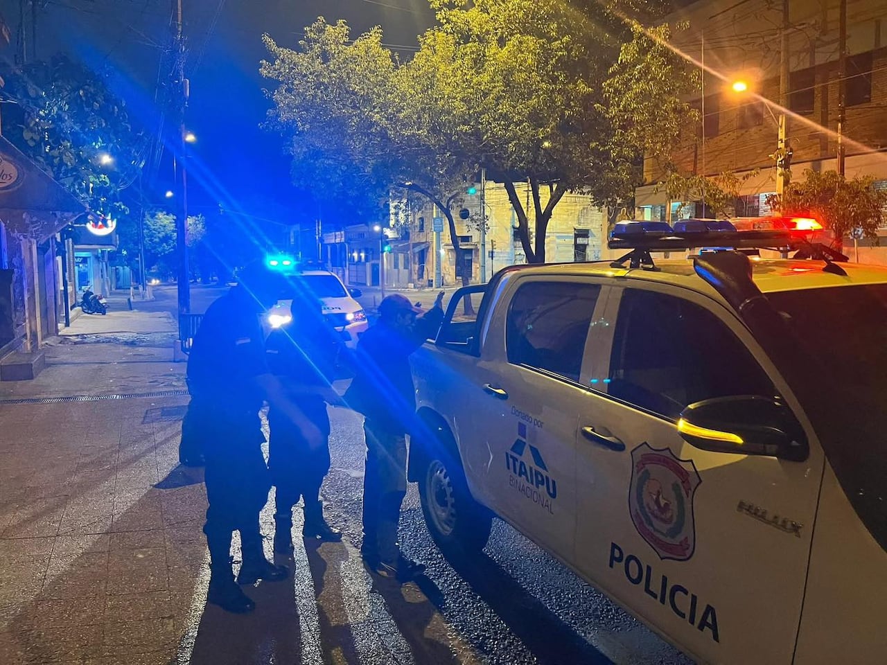Policía Nacional refuerza despliegue de seguridad en puntos “rojos” de Asunción