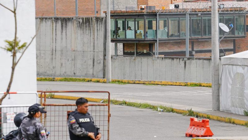 Explosivos, muertos y caos en cárcel de Ecuador: otra masacre sacude Machala