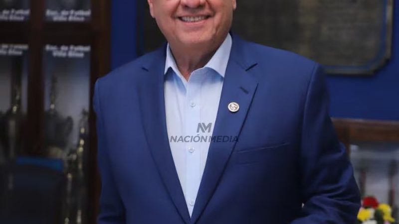 Óscar Acosta es nuevo presidente de Sol de América