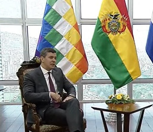 Peña suma su viaje número 55: va a Bolivia por un día y crecen las críticas por su agenda internacional