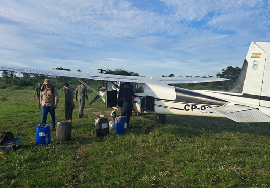Tucano intercepta aeronave ilícita en Concepción y ministro de Defensa calificó la captura de «histórica»