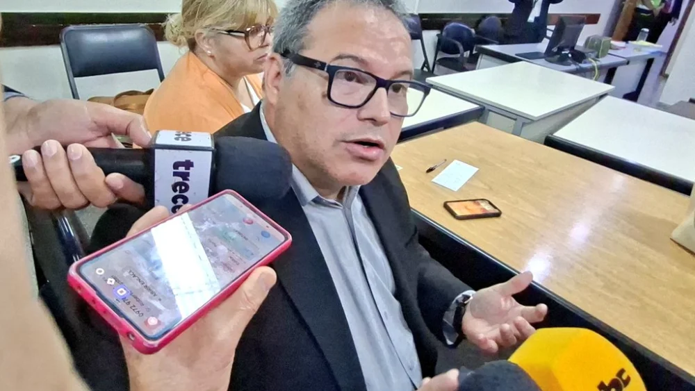 La Corte rechaza pedido de suspender efectos de resoluciones en la acción de Carlos Granada