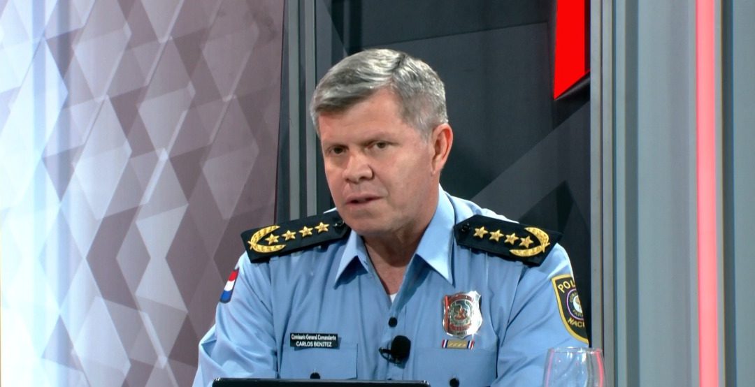 Comandante de la Policía contraataca: “No tengo mansión ni edificios, mi patrimonio es común y corriente”