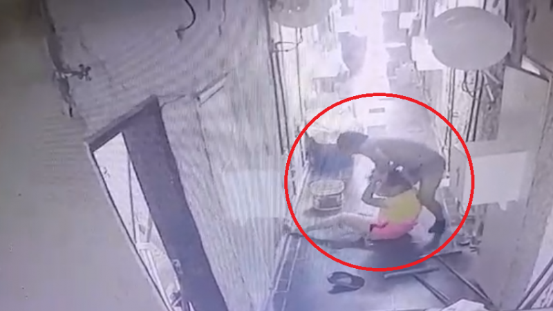 Trabajadora de motel fue agredida brutalmente por un cliente