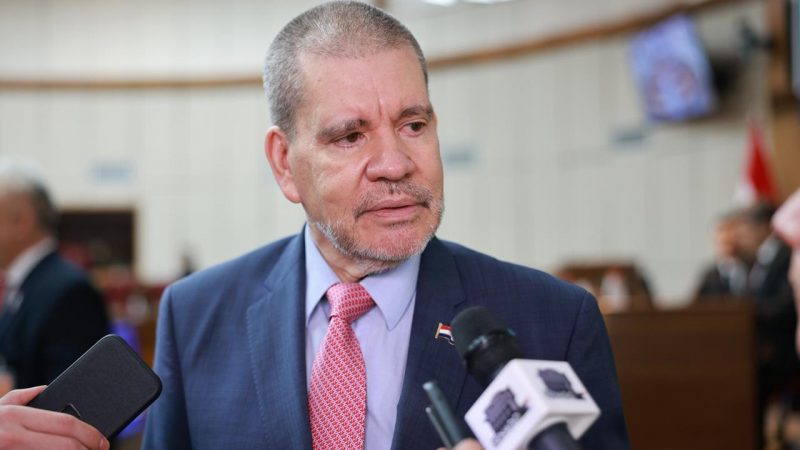 Honor Colorado busca apagar el incendio entre Riera y Núñez por ascensos policiales