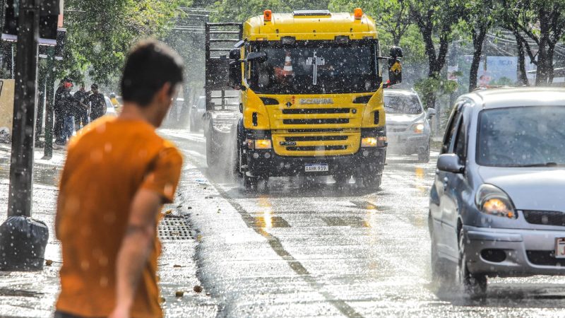 Pronostican un ambiente caluroso y probabilidad de lluvias para algunos puntos del país