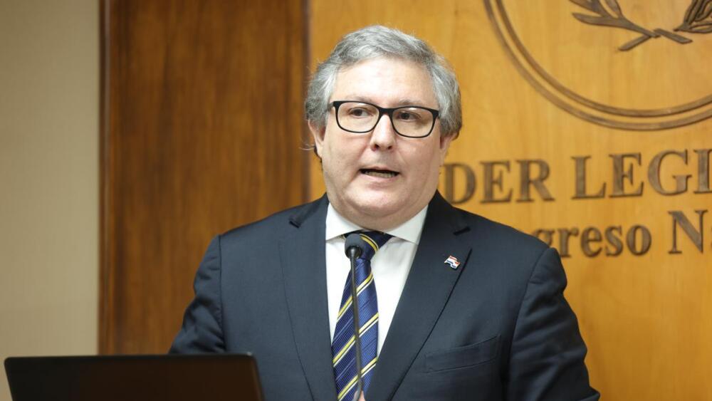 Plazos legales y políticos en Asunción: “El reloj corre, quien se aparte del calendario se aparta de la Alianza”, advierte Filizzola