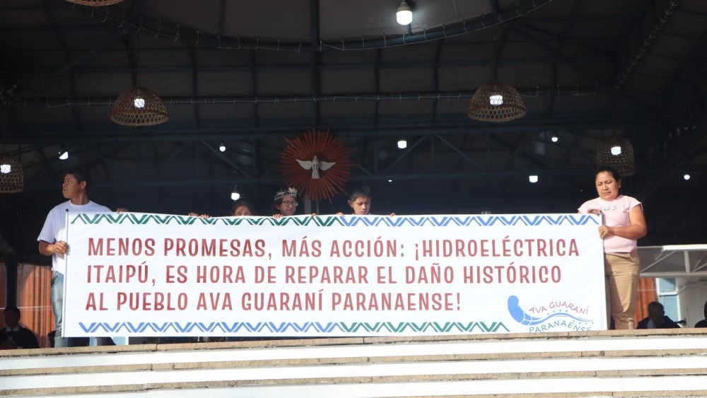 Obispo denuncia “mafia estatal” en desalojos indígenas y exige despertar ante corrupción y nepotismo