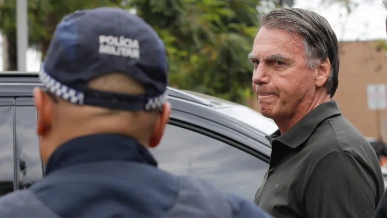 Corte da prisión preventiva a Bolsonaro y su defensa apelará: “Pone en riesgo su vida”