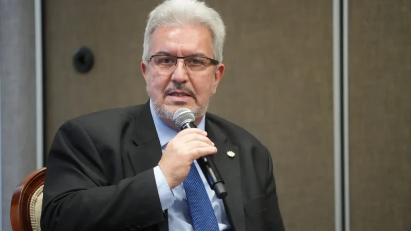 Feriado del 26 de diciembre costaría 40 millones a la industria nacional