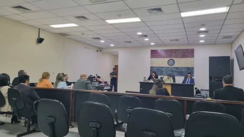 Defensa solicita la absolución del periodista Carlos Granada