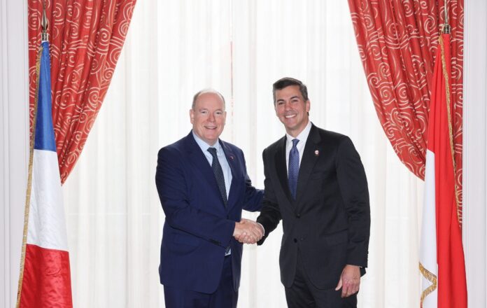 ¡Príncipe Alberto de Mónaco llegó a Paraguay!