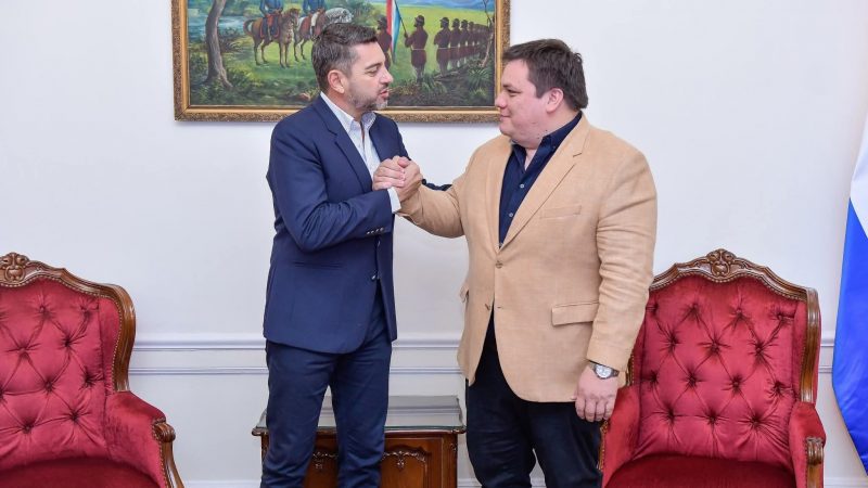 Gobernadores buscan acompañar a Alliana en la chapa presidencial