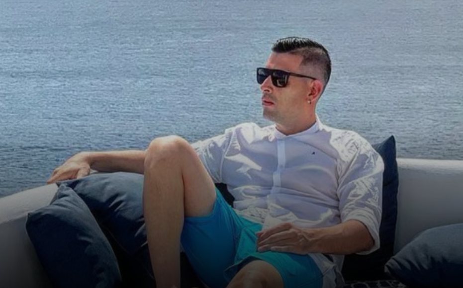 (GALERÍA) Edgar Camarasa mostró cómo va quedando su casota de verano en Coratei