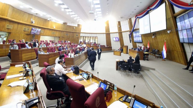 Más de mil empleados de la Cámara Baja cobran sin que se sepa su profesión