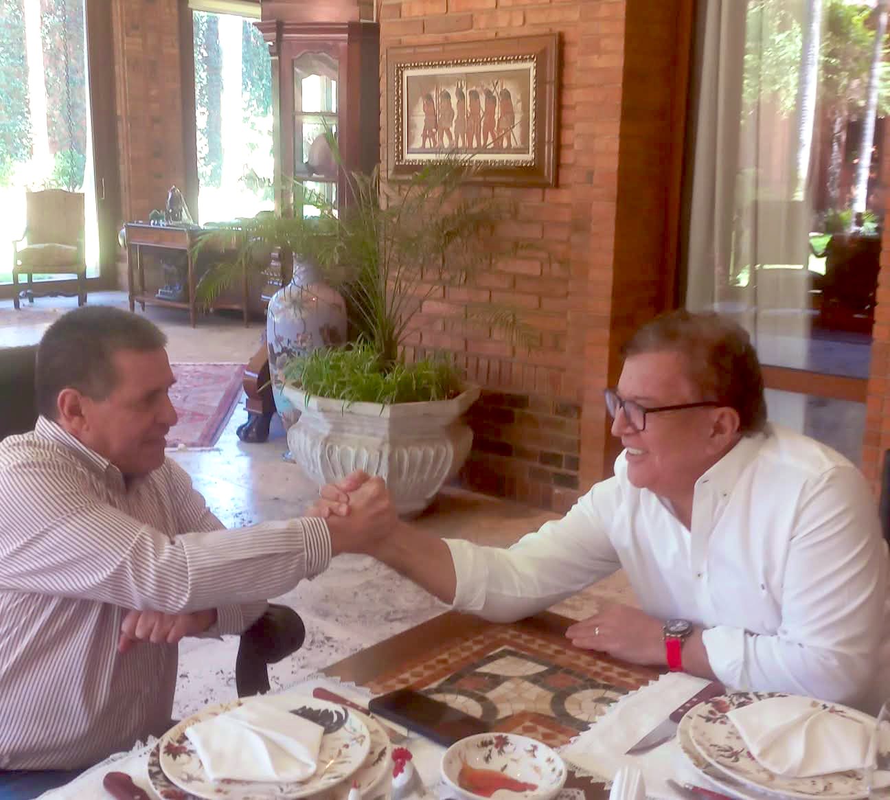 Cartes y Nicanor sellan alianza en Honor Colorado: ¿Itaipú a la vista?