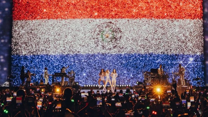 Shakira compartió la foto de una artesanía que le regalaron en Paraguay y que le llegó al corazón