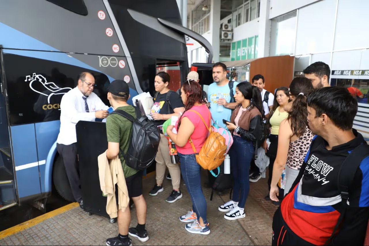 Operativo Navidad movilizó a más de 250 mil viajeros en la Estación de Buses de Asunción