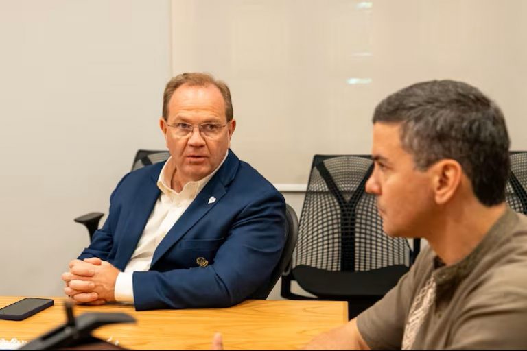 Camilo Pérez manifestó que no recibirá «órdenes”, respecto a precandidatura a intendente