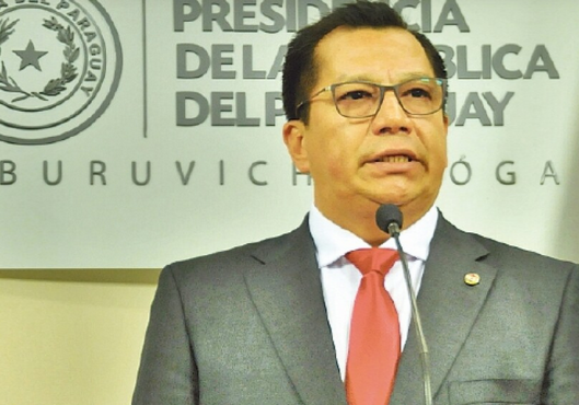 Ministro de Desarrollo Social dijo que hay que aceptar críticas de la Iglesia