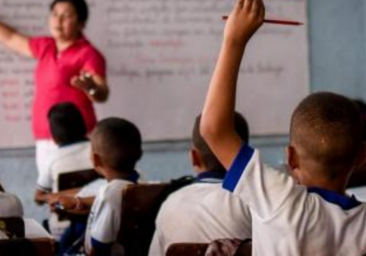 MEC da a conocer fecha de inicio de clases para el 2026