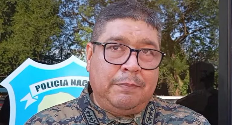 Hallan los documentos de un jefe policial tras operativo antidrogas: “Se me cayó la billetera”