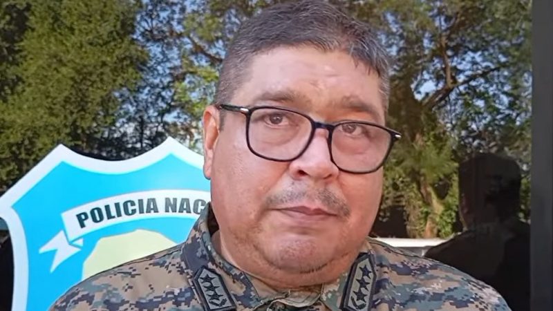 Hallan los documentos de un jefe policial tras operativo antidrogas: “Se me cayó la billetera”