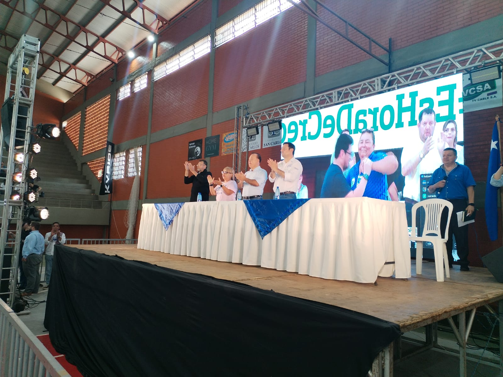 PLRA aprueba reducción de paridad de género en listas legislativas