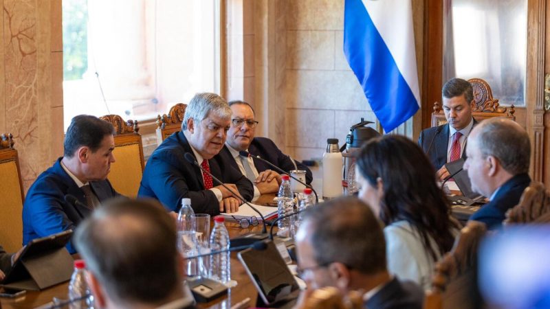 Gobierno cierra 2025 con apenas 76% de ejecución presupuestaria y críticas por ineficiencia